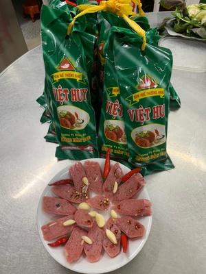 Nem chua có bì Việt Huy (130gr/sản phẩm)