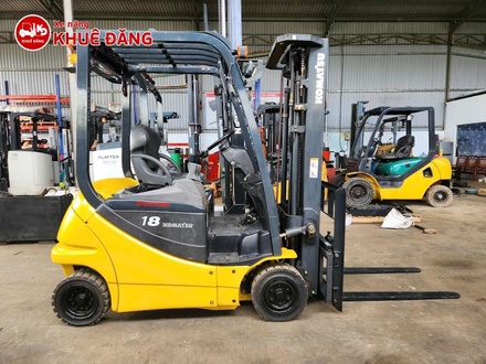 XE NÂNG KOMATSU FB18-12, 3 TY 3 LAO, DỊCH GIÁ, NÂNG CAO 4.5M