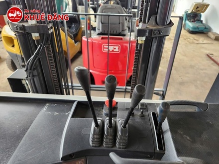 Xe nâng điện đứng lái 1.5 tấn Unicarriers FBRM15-80